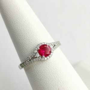 NEW  Ruby halo cz sterling silver ring size 8
